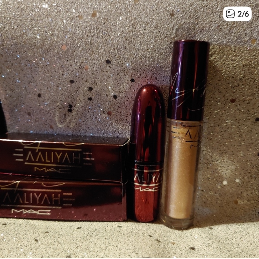 Mac- Aaliyah lip duo
